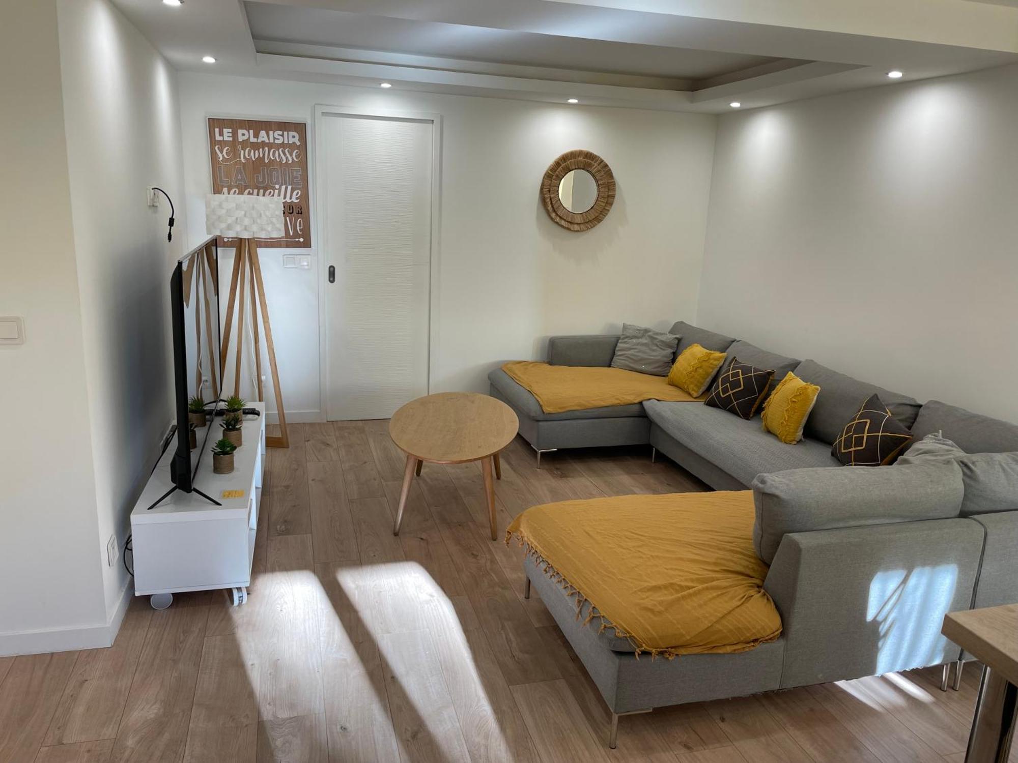 Joli Rez De Jardin 4 Pieces A Cagnes Sur Mer Bagian luar foto