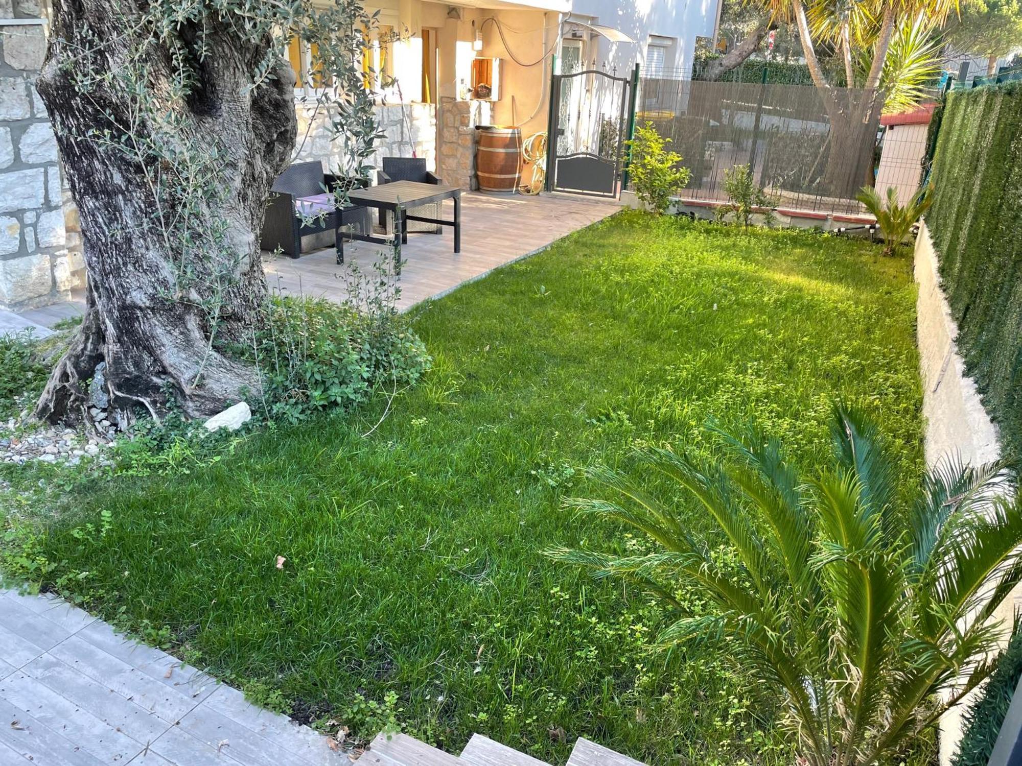 Joli Rez De Jardin 4 Pieces A Cagnes Sur Mer Bagian luar foto